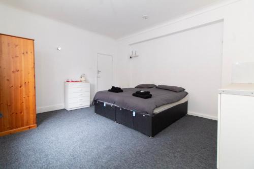 Southampton House | Pebbles Guest House Room 1