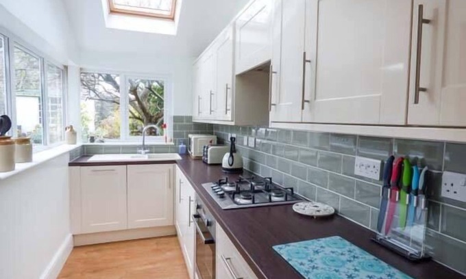 Vale of Glamorgan Cottage | Pen Hill
