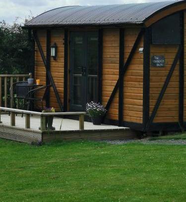 Tirabad House | Pen-Rhos luxury glamping "Cuckoo's Nest"