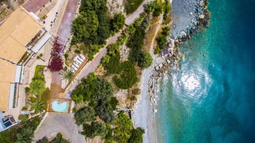Xirolivado Apartment | Penelope's Blue Sea Front Residenses
