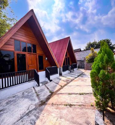 Sewon House | penginapan omah kampung