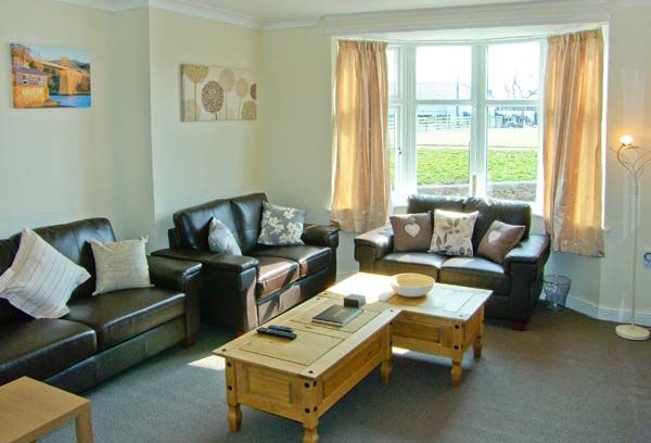 Tyn-y-Gongl Cottage | Penmaen, BENLLECH