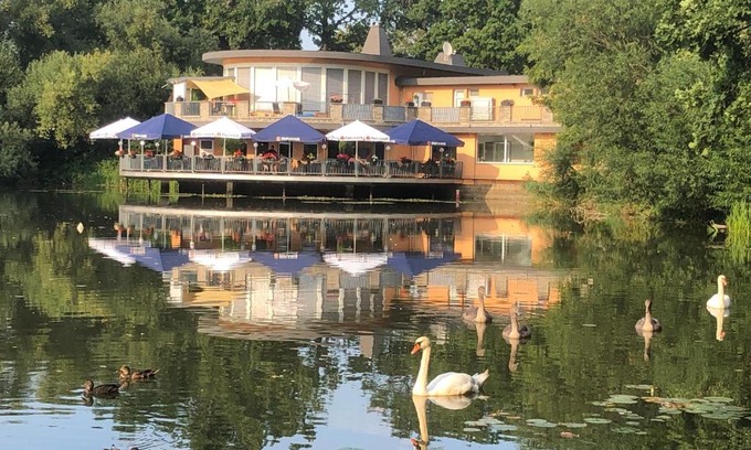 Torgau Apartment | Pension am See