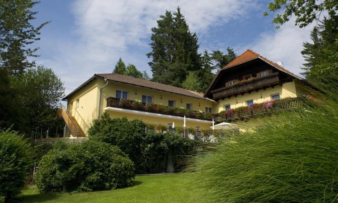 Moosburg House | Pension Appartement Lanzer