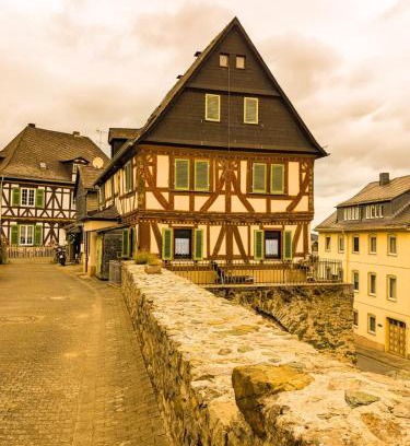 Braunfels Apartment | Pension bei Goscha mit Schlossblick