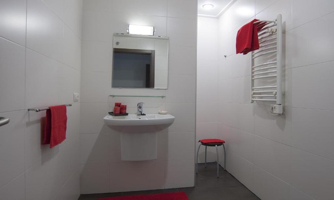 Urnieta House | Pension Guria Jatetxea