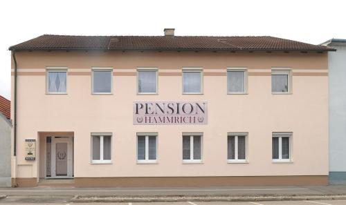 Neudoerfl Bed & Breakfast | Pension Hammrich