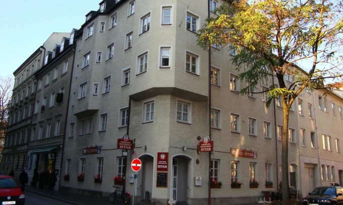 Lehel House | Pension Mona Lisa