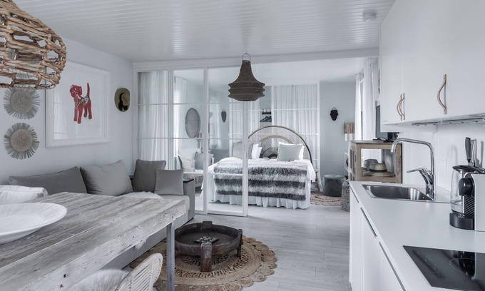 Bastad House | Pensionat Enehall in Båstad
