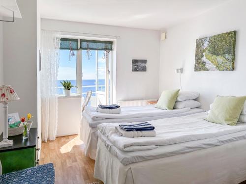 Molle Bed & Breakfast | Pensionat Strandgården