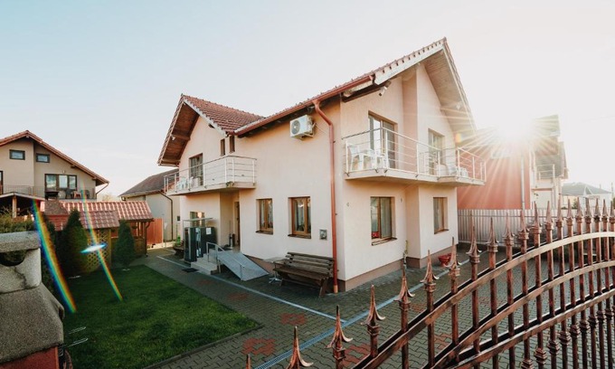 Turda House | Pensiunea Alin