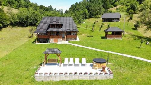 Botiza House | Pensiunea Ancuta din Botiza