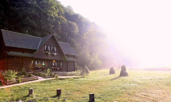 Bosorod House | Pensiunea Dacica