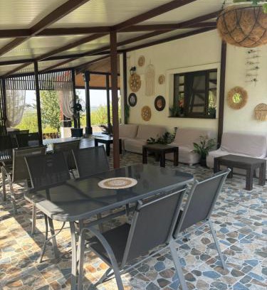 Barnova House | Pensiunea Emelys, Iasi