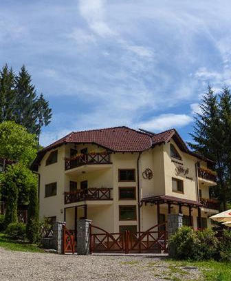Sugas Bai House | Pensiunea Görgő Panzió