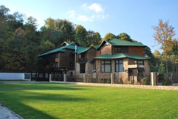 Moieciu House | Pensiunea Hillden