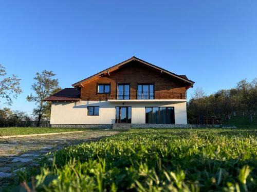 Buchin House | Pensiunea Lili’s House