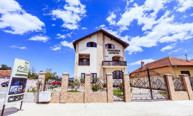 Turcinesti House | Pensiunea Luminita