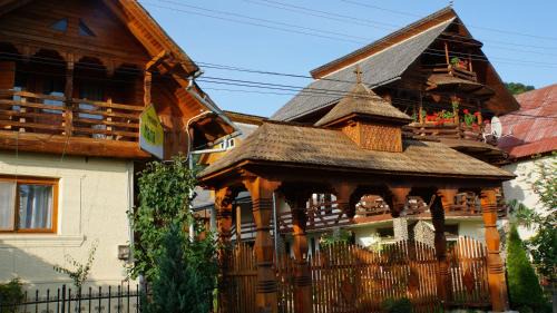 Rohia House | Pensiunea Maria