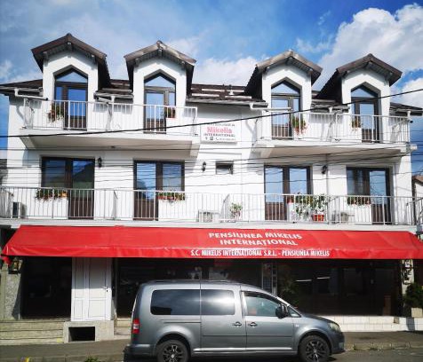 Curtea De Arges House | Pensiunea Mikelis International