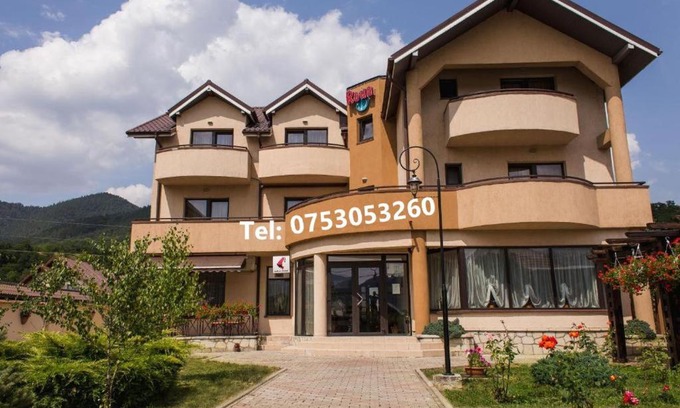 Viisoara House | Pensiunea Roua
