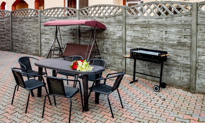 Mangalia House | Pensiunea Victoria
