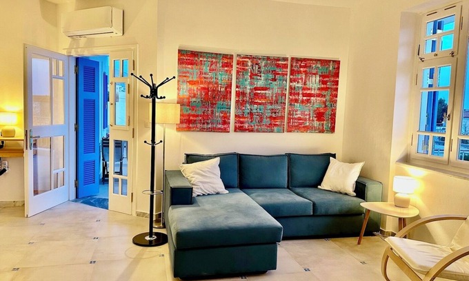 Karystos Apartment | Penthouse Amalía - central, stylish, quiet