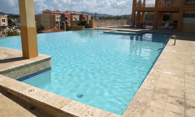Sardinera Condo | PENTHOUSE CONDO | BEAUTIFUL | 3 BEDS | 3 BATHS | 2 LEVELS | MAGNIFICENT VIEWS