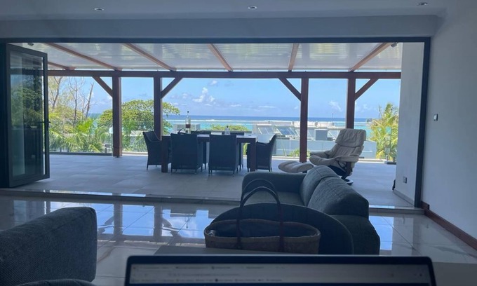 Blue Bay Apartment | Penthouse sea view and access, 266m2 and private Roof Top