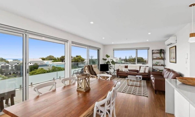 Ocean Grove Apartment | Penthouse Spectacular Ocean Views From Every Room