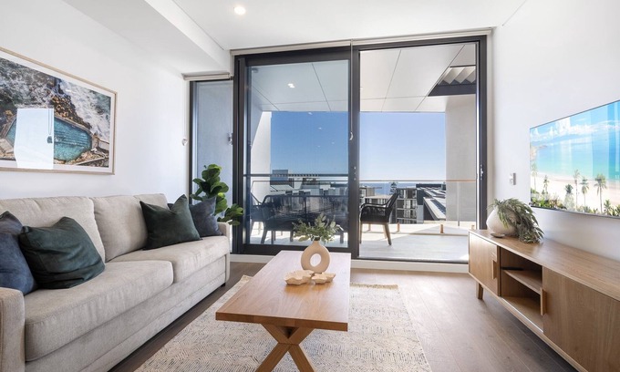 North Fremantle Apartment | Penthouse Stay With Ocean Views