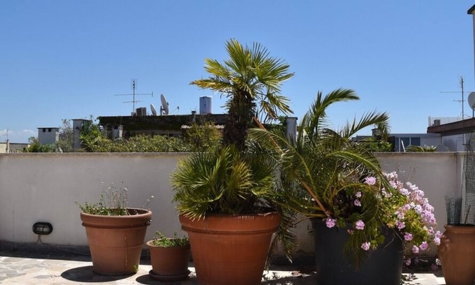 Quartiere XXXIV Lido di Ostia Levante Apartment | Penthouse with panoramic terrace in Ostia