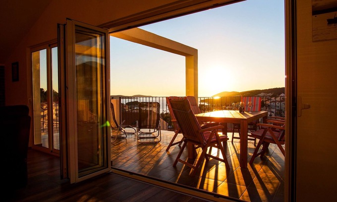Krizna luka Apartment | PENTHOUSE with SPECTACULAR SEA VIEW