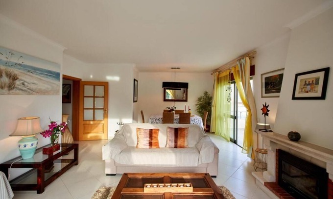 Sesimbra Apartment | Penthouse with terrace, sea and mountain views, in luxury condominium -Sesimbra