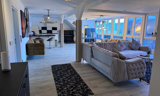 Kaßlerfeld Apartment | Penthouse wohnung ultra exlusive