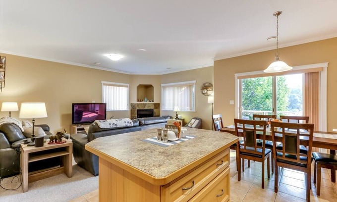 Okanagan-Similkameen Condo | Penticton's Best is Back