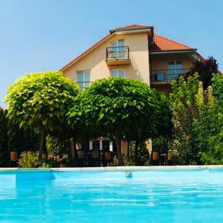 Podhajska House | Penzión Pulse