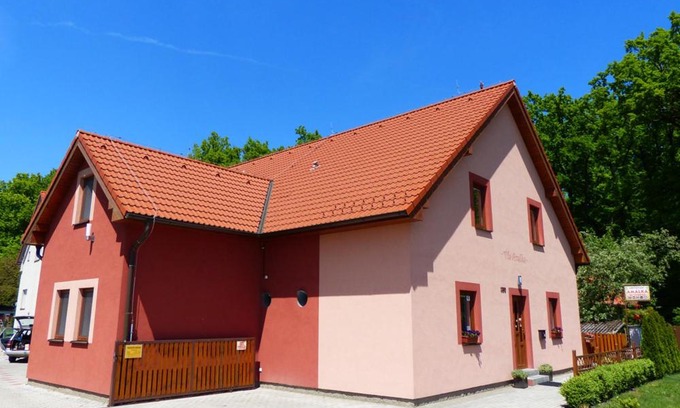Domanin Hotel | Penzion Amálka