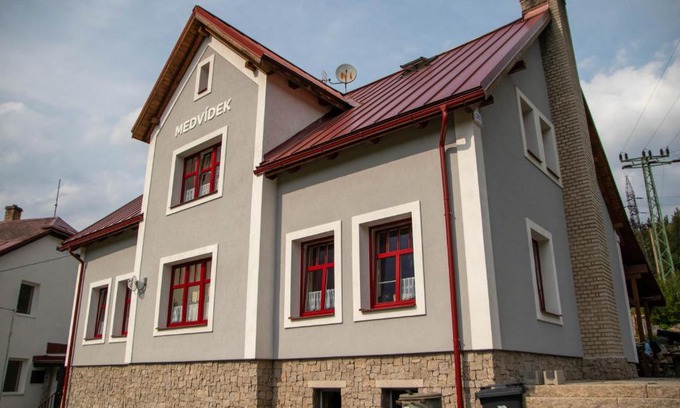 Tanvald Ski Chalet | Penzion Medvídek Tanvald