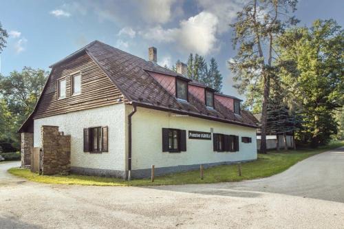 Jindrichuv Hradec Apartment | Penzion Obora