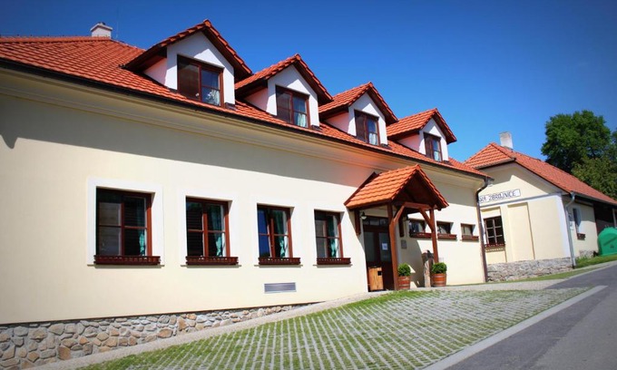 Lhota-Vlasenice House | Penzion U Rudolfů