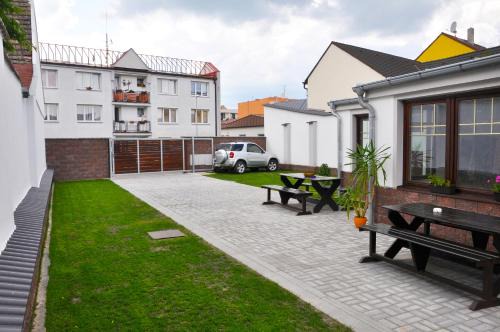 Trebon House | Penzion U Třeboňského kola