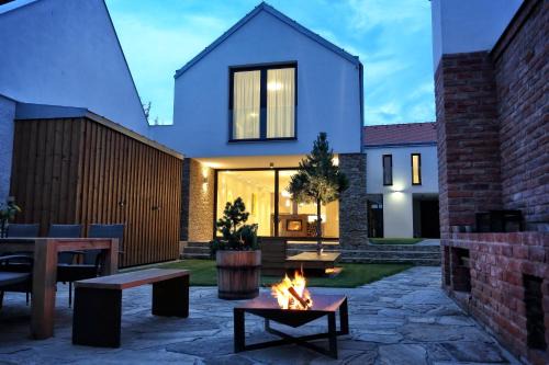 Znojmo House | Penzion Vinařství Konitz