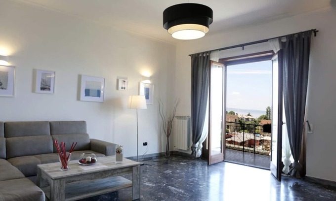 Lake Bracciano Apartment | Pepè apartament .Comfort and tranquility of your vacation.