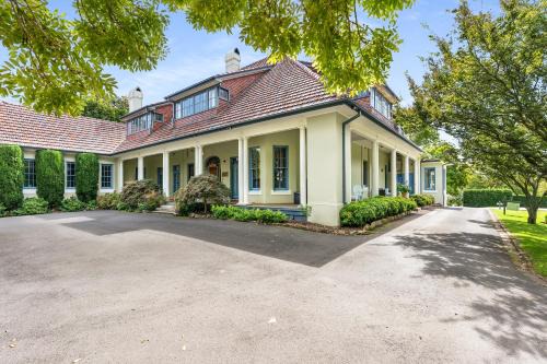 Sutton Forest Resort | Peppers Manor House