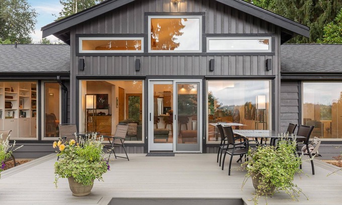 West Ridge House | Perch - Cozy Vino Valley Vista Home with views & parking