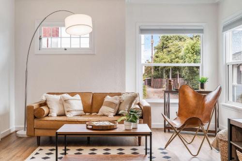 Queen Anne House | Perch - Queen Ann Vintage Charm