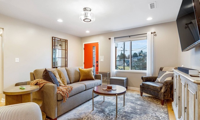 Mid-Beacon Hill House | Perch - Stay in our chic house, stroll to Columbia City, or hop on the light rail to downtown!