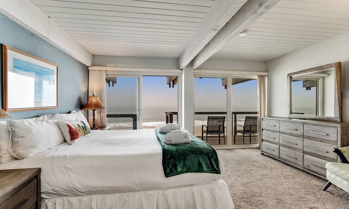 La Selva Beach House | Perched on the Sand – Oceanfront Living with Unmatched Views