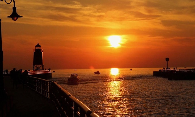 Charlevoix Condo | Perfect Charlevoix Condo on Water